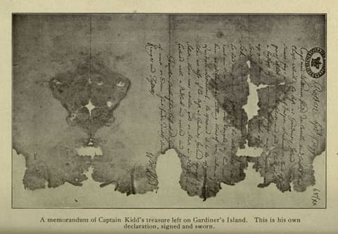 A photographic facsimile of a manuscript memorandum of 4 September 1699 in Captain William Kidd's hand, itemising gold, bar silver and bales left on Gardiner's Island, with his signature at the foot.